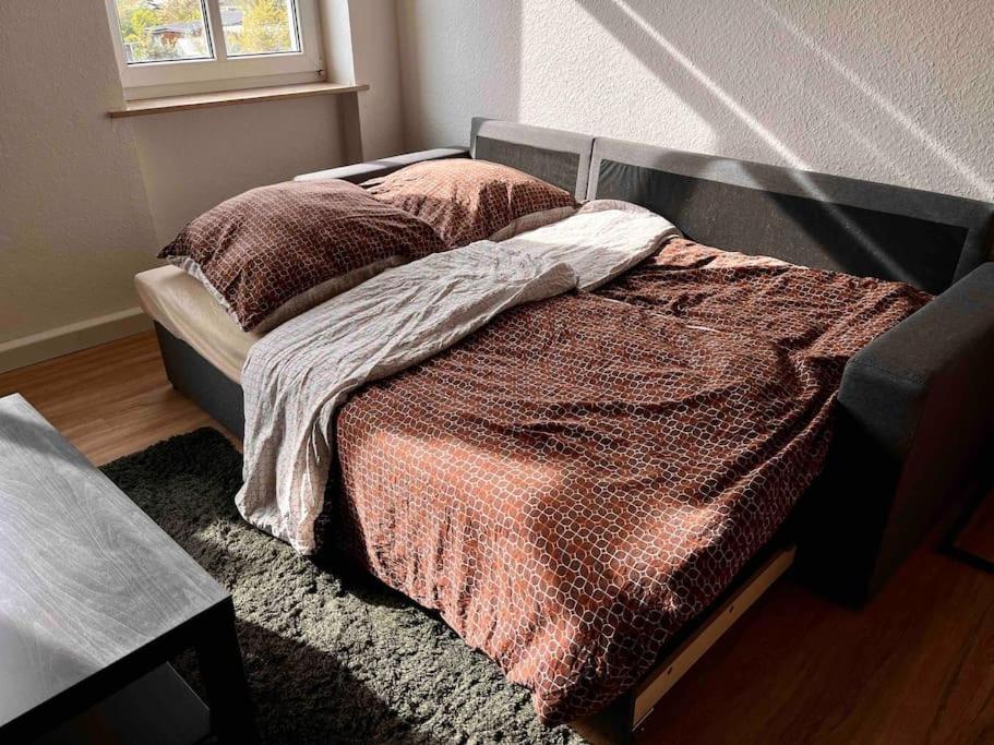 Ferienwohnung Bali Style Mit High Speed Wlan Und Gratis Parkplatz Гера Екстериор снимка